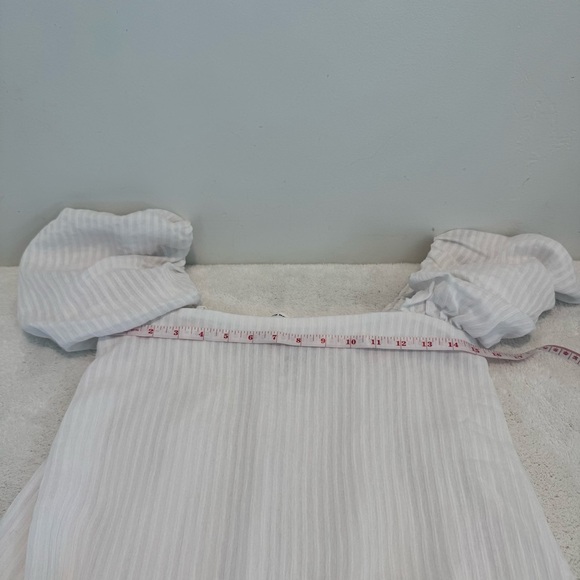 Club Monaco Malaina Off Shoulder Puffed Sleeve Top size 6 - Picture 11 of 16